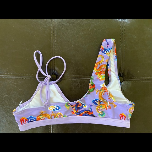 Bundle of 2 Bikini Tops size sm/med - Picture 11 of 12